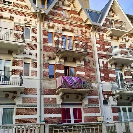 à 30 M De La - Balcon - Proche Centre - Wifi -le Cérès 3 Appartement